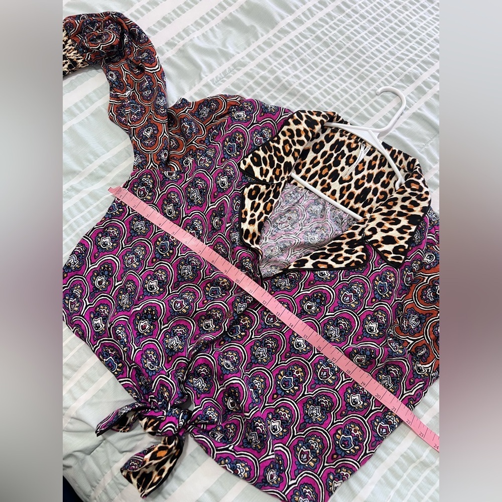 Anthropologie Patterned long sleeves paisley print and leopard collar Top size M - Picture 8 of 15